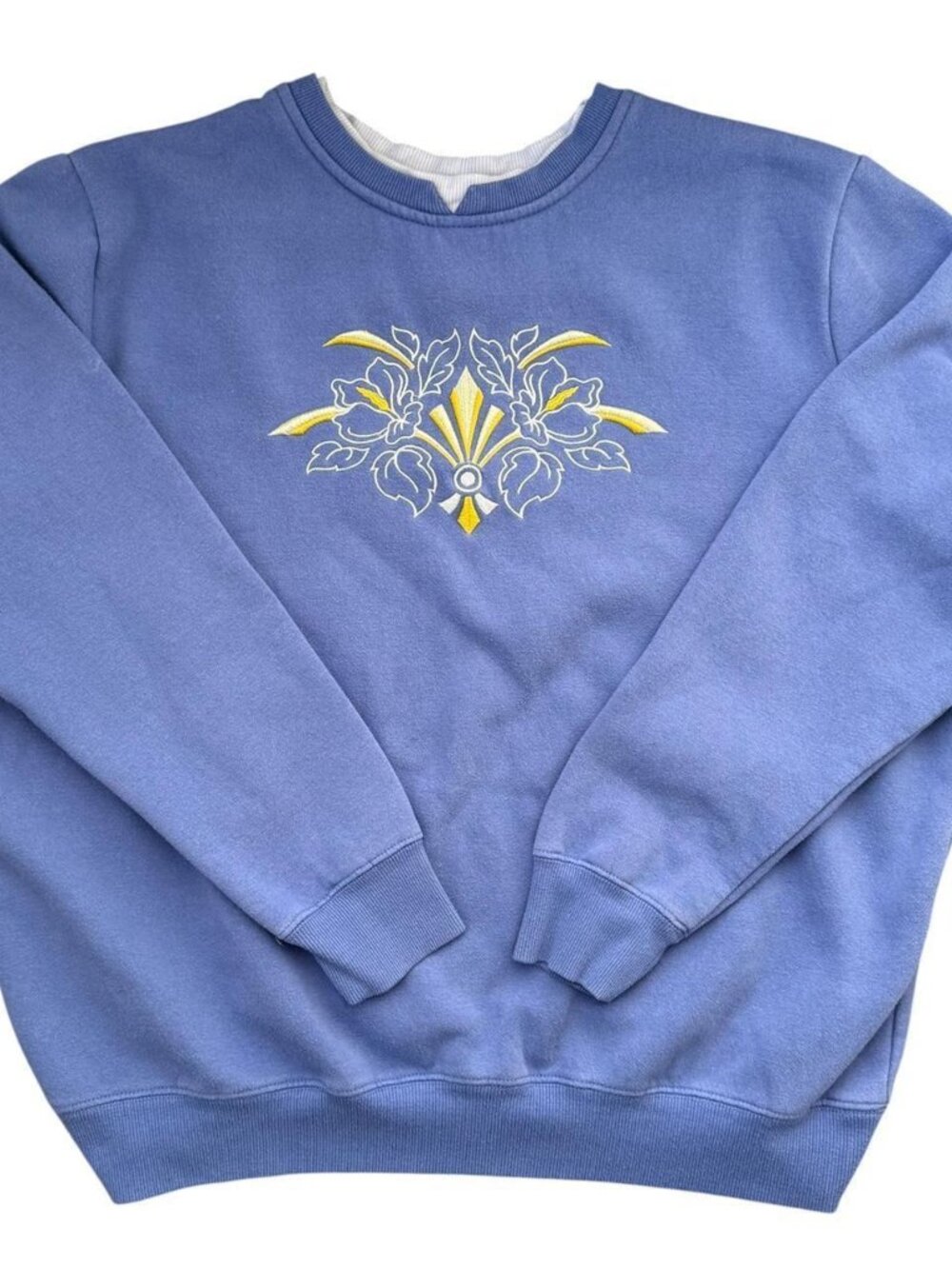 Pembrook blue crewneck